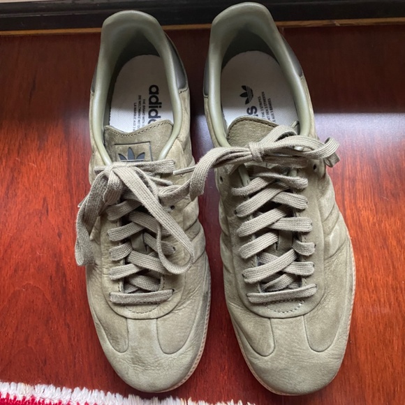 adidas Samba Shoes in Olive and Gum - Picture 13 of 16